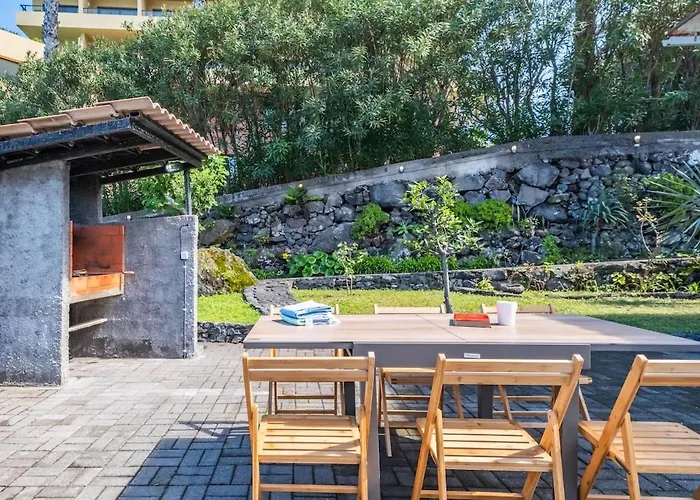 Villa Super Sunset Ponta Delgada (Madeira)