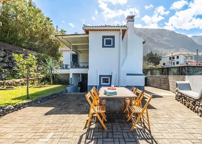 Villa Super Sunset Ponta Delgada (Madeira)