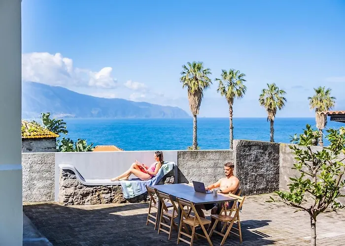 Villa Super Sunset Ponta Delgada (Madeira)